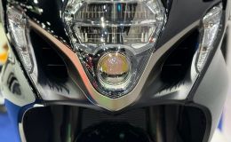 Suzuki chính thức ra mắt ‘huyền thoại côn tay’ mới đét: Thiết kế đẹp vượt thời gian, có ABS, giá mềm