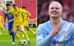 Kết quả bóng đá hôm nay: Kình địch U22 Việt Nam sảy chân ở SEA Games 33; BXH Ngoại hạng Anh có biến