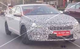 Sedan hạng B Skoda Slavia 2026 chạy thử: Thiết kế thay đổi nhẹ, sẵn sàng ‘so kè’ City, Vios