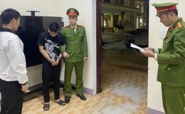 Khởi tố thanh niên đột nhập nhà dân giữa đêm, liều lĩnh trộm ôtô chở bạn gái về nhà: Quá khứ bất hảo