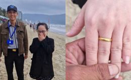 Đánh rơi nhẫn vàng giữa bãi biển Đà Nẵng, cái kết bất ngờ sau hơn 1 giờ nhân viên quản lý dò tìm trong cát