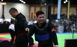 Đánh đối thủ Thái Lan bất động, VĐV Việt Nam bị trọng tài xử thua đầy oan ức ở SEA Games 33