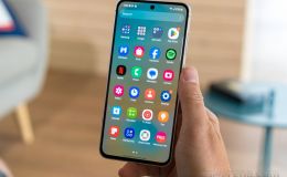 Đây là chiếc Galaxy S cao cấp giá hơn 10 triệu đáng mua nhất hiện nay, AI toàn diện vượt mặt iPhone 17