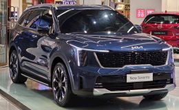 Giá lăn bánh Kia Sorento giữa tháng 12/2025 kèm ưu đãi khủng, đả bại Toyota Fortuner và Ford Everest