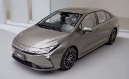 Toyota Corolla 2026 bản nâng cấp ra mắt: Trục cơ sở kéo dài, nội thất rộng rãi, thêm công nghệ mới