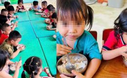 Dự án ‘Nuôi em Nghệ An’ bất ngờ có động thái lạ, nhiều trường học rơi vào lúng túng