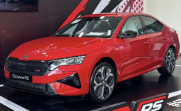 'Siêu sedan' của Skoda trình làng Việt Nam: Mạnh 265 mã lực, ‘ngập’ công nghệ, đáng tới từng đồng