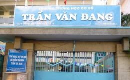 Hiệu trưởng chốt phương án xử lý thầy giáo bắt học sinh dậy lúc 5h sáng, tiết lộ vi phạm cách đây 9 năm