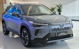Tin xe hot 27/12: Toyota Corolla Cross quyết đả bại Kia Seltos bằng giá lăn bánh cực rẻ sau ưu đãi