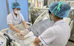 Tín hiệu tích cực với 2 nạn nhân trong vụ lật xe khách chở đoàn thiện nguyện ở Lào Cai