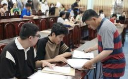 Dù đã ra trường, sinh viên sư phạm vẫn chưa nhận tiền hỗ trợ sinh hoạt, nhà trường nói gì?