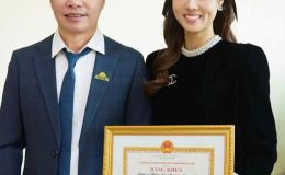 Vợ NSND Công Lý đính chính tin đồn thất thiệt, hé lộ hoàn cảnh sống hiện tại không mấy dưa dả