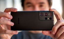 Đây là đàn anh của Galaxy S25 Ultra, có camera zoom quang 10x rẻ nhất Việt Nam, ăn đứt iPhone 17 Pro