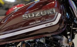 Tin xe máy 14/1: ‘Huyền thoại côn tay’ 125cc mới của Suzuki về đã đại lý, có ABS, giá 40 triệu đồng