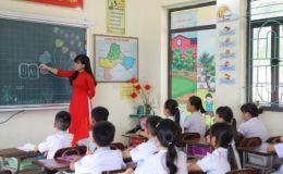 Tuổi nghỉ hưu giáo viên từ 2026 thay đổi ra sao theo Luật Nhà giáo 2025? Nhiều thầy cô đặc biệt quan tâm