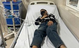 Ăn củ đậu luộc tưởng an toàn, bé trai 12 tuổi nhập viện cấp cứu vì ngộ độc, bác sĩ cảnh báo nguy hiểm