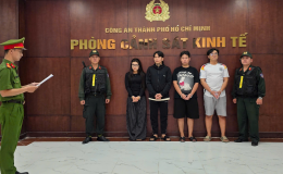 TP.HCM: Lật tẩy đường dây buôn khí cười hoạt động tinh vi của nhóm thanh niên 