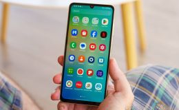 Đây là chiếc điện thoại Samsung giá rẻ nhất Việt Nam, camera xịn, pin trâu chẳng kém Galaxy S25