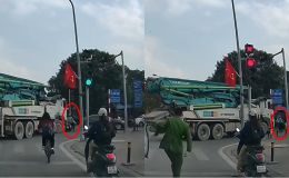 Xe ôm công nghệ tạt đầu xe tải, camera ghi lại giây phút lọt gầm và cái kết 'ông bà gánh còng lưng'