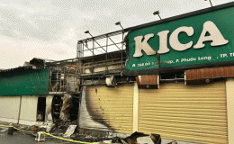 Vụ cháy tiệm bánh ngọt lúc rạng sáng: Hiện trường tan hoang, nhiều hàng hoá bên trong bị thiêu rụi