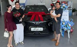 Trải nghiệm VF 7 sau 4.000 km, chủ xe 9x khẳng định: ‘Giá xe hơi thấp so với giá trị và chất lượng mang lại’