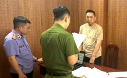 Đà Nẵng: Cảnh sát hình sự công bố tin nóng vụ người nước ngoài trộm cắp số tiền lớn