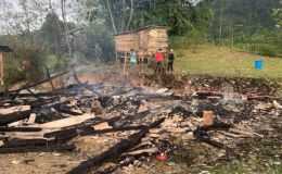Xót xa hiện trường ngôi nhà ở Quảng Trị bị cháy rụi hoàn toàn ngày mùng 2 Tết trong thời gian ngắn