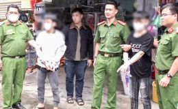 Lời khai của 2 nghi phạm cứa cổ người đàn ông trên vỉa hè ở Khánh Hòa, đã rõ danh tính nạn nhân