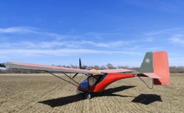 Liều mình lái máy bay xuyên biên giới trốn nghĩa vụ quân sự, người đàn ông nhận cái kết đắng