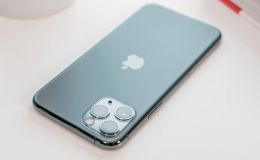 Mẫu iPhone Pro 5 triệu đồng, khung thép xịn hơn iPhone 17 Pro Max, cấu hình giờ chạy vẫn ngon