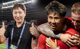 Ngôi sao Việt kiều khiến Đình Bắc phải ngước nhìn, liên tục 'bắn tín hiệu' đến HLV Kim Sang-sik