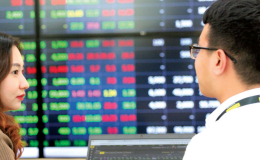 Phiên 17/3: VN-Index hồi phục sau 3 phiên giảm, cổ phiếu Đức Giang bị bán tháo mạnh