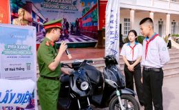 ‘Phủ xanh trường học 2026’ lan tỏa thói quen di chuyển an toàn với xe máy điện