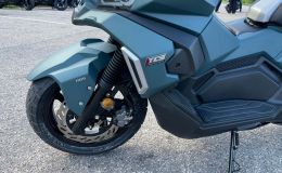 ‘Kỳ phùng địch thủ’ của Honda ADV 160 chính thức ra mắt với giá cạnh tranh, có ABS và TCS như SH