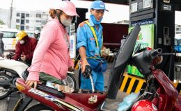 Giá xăng dầu tăng, Bộ Xây dựng yêu cầu kiểm soát giá cước vận tải, ngăn tình trạng lợi dụng điều chỉnh 