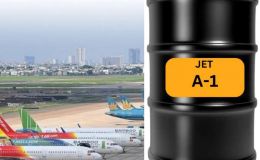 Xăng Jet A1 vọt lên 220 USD/thùng: Giá vé máy bay nội địa tăng dựng đứng