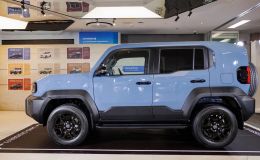 Toyota chính thức ra mắt mẫu SUV địa hình đẹp long lanh giá 888 triệu đồng, chất hơn cả Ford Everst