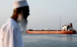 Iran dọa đóng eo biển Hormuz, nêu điều kiện chấm dứt xung đột: Tuyến vận tải dầu đối mặt nguy cơ gián đoạn