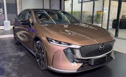 Mazda chính thức ra mắt mẫu sedan hạng D điện cực đẹp giá 818 triệu đồng: Khắc chế cứng Toyota Camry