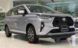 Giá lăn bánh Toyota Veloz Cross cuối tháng 3/2026 ở mức cực rẻ, đe dọa ‘áp đảo’ Mitsubishi Xpander