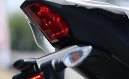 Yamaha chính thức ra mắt ‘vua côn tay’ 155cc mới giá 85 triệu đồng: Khắc chế cứng loạt xe của Honda