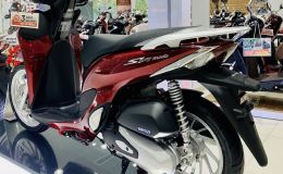 Bảng giá xe Honda SH Mode 2026 tháng 4/2026 tiếp tục phá đáy: Hút khách hơn Vision và LEAD vì quá rẻ