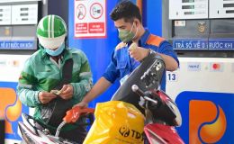 Giá xăng dầu hôm nay 8/4: Dầu thô mất hơn 18 USD/thùng sau tuyên bố của Mỹ, xăng E5 RON 92, RON 95 điều chỉnh nhẹ