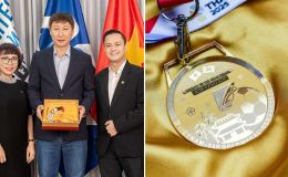 Giá vàng chiều 10/4 biến động, tấm HCV 33 chỉ HLV Kim Sang Sik nhận sau SEA Games tăng giá chóng mặt