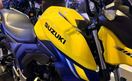 Tin xăng dầu 12/4: RON 95 hơn 23.000 đồng, Suzuki vẫn tung ‘vua côn tay’ 160cc mới giá 56 triệu đồng