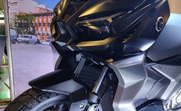 ‘Vua xe ga’ 175cc mới chính thức ra mắt giá 59 triệu đồng: Đẳng cấp hơn cả Honda Air Blade và Vario