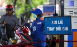 Giá xăng dầu hôm nay diễn biến bất thường: Dầu thô sát ngưỡng quan trọng, dầu diesel giảm mạnh
