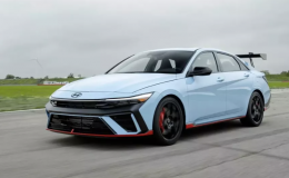 ‘Siêu sedan’ Hyundai Elantra N TCR ‘trình làng’: Cánh gió thể thao, giá ‘mềm’ hơn Honda Civic Type R