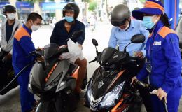 Giá xăng dầu sáng nay 20/4: RON92, RON95 rẻ như khoai, bảng giá đầy bình xe máy Yamaha tại Việt Nam