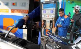 Giá xăng dầu hôm nay 19/4: Bảng giá Petrolimex, PVOIL, Mipec, RON 95, Diesel… Việt Nam ở mức thấp